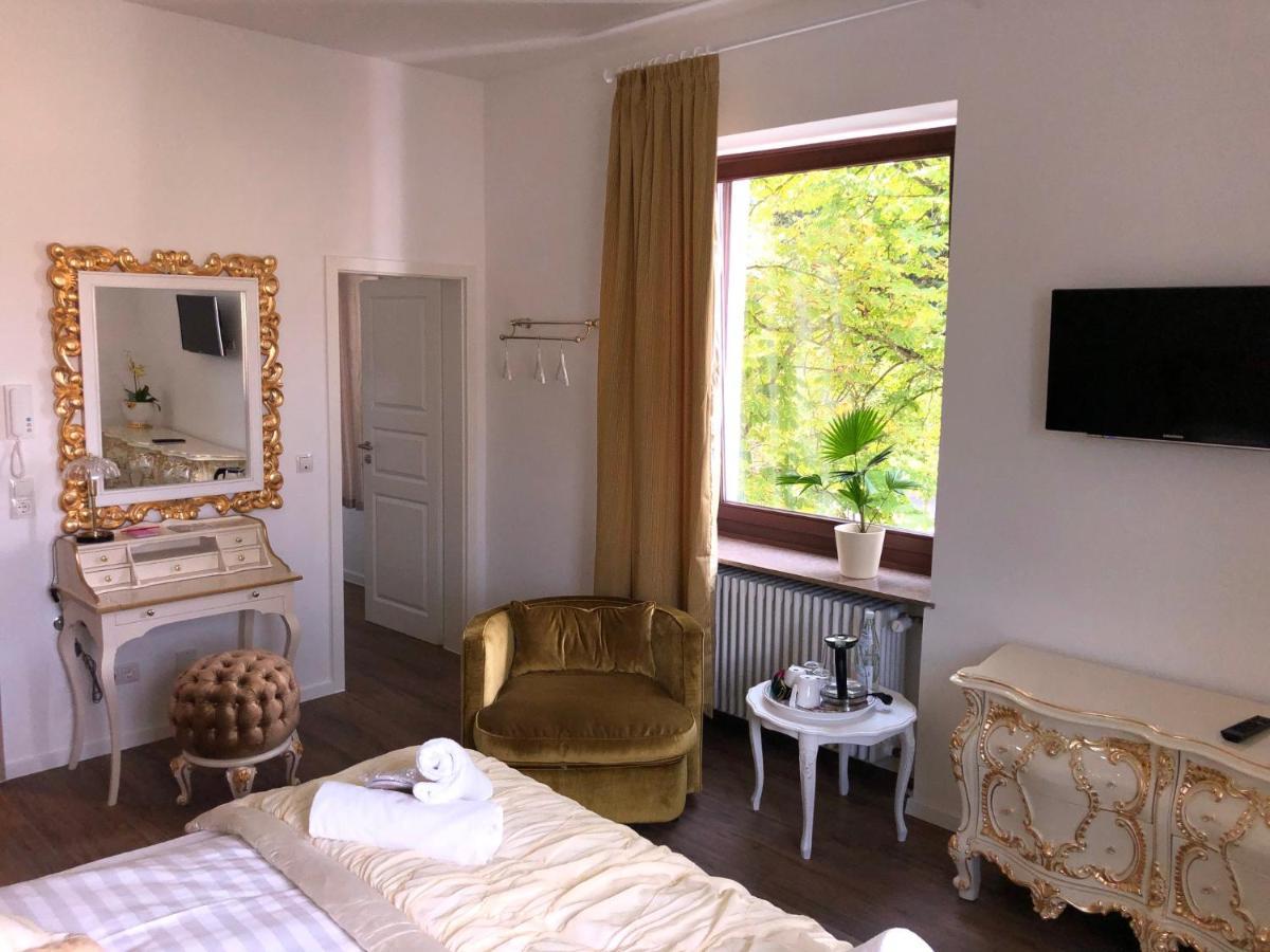 Boutique-Hotel „Altes Rathaus“ Lahnstein Exterior photo